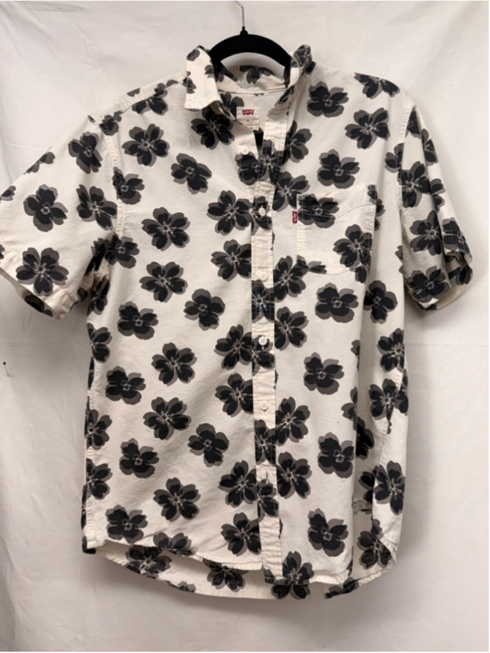 Men's Levi's Casual Button Down Shirt M White Black Floral